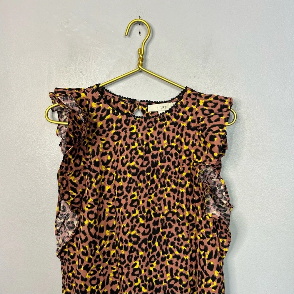 NWT Loft Print Cutout Back Ruffle Shell Pink Leopard Size Small - Picture 5 of 8